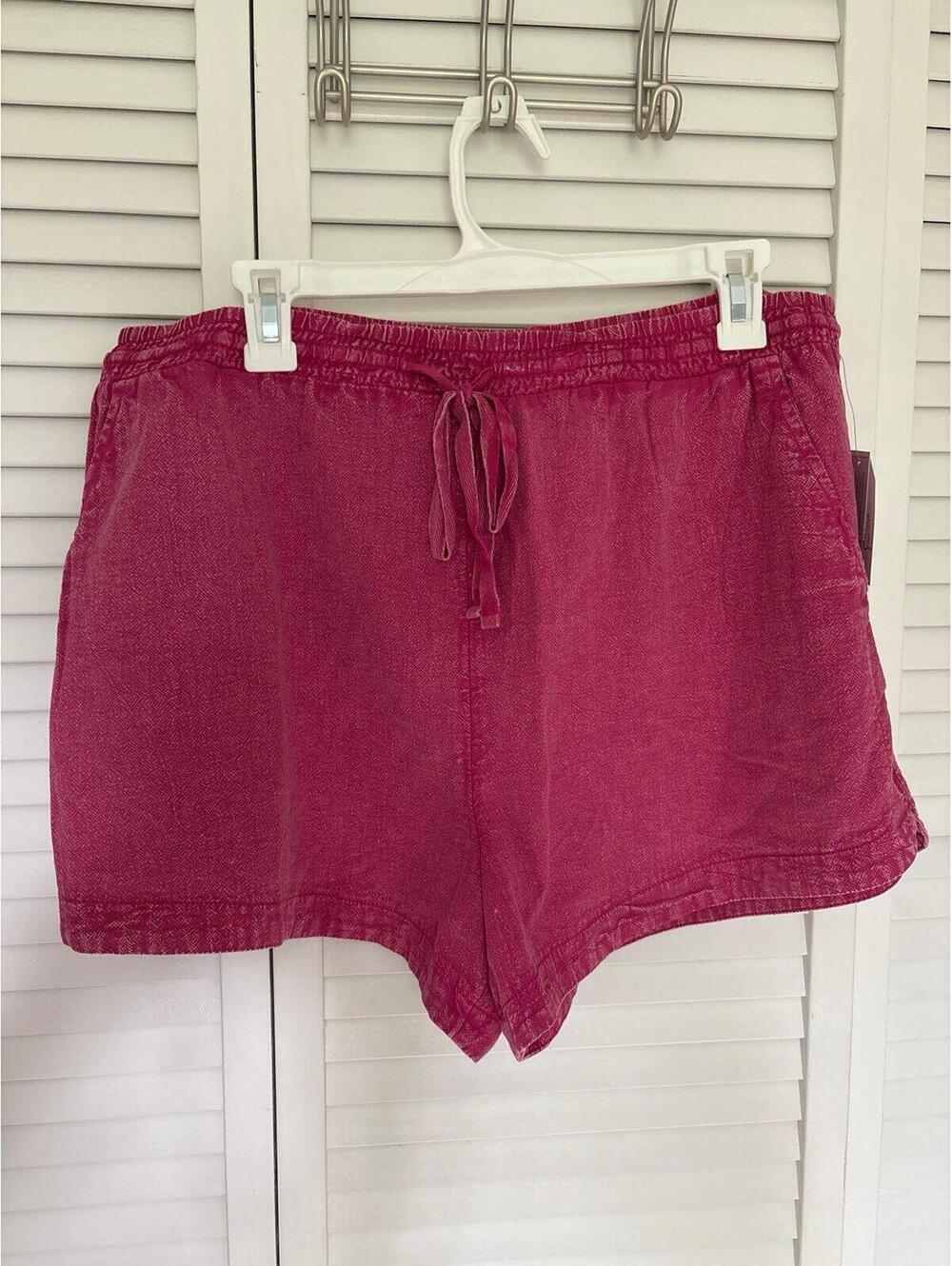 Time and Tru Pink Garment Dye Relaxed Fit Pull on Shorts